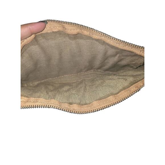 Rippled Bag Brown Zipper Closure - Picture 4 of 6